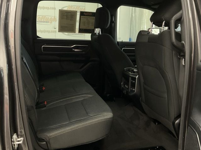 2020 RAM 1500 Big Horn Crew Cab 4x4 5'7' Box