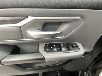 2020 RAM 1500 Big Horn Crew Cab 4x4 5'7' Box