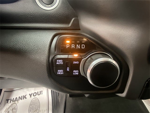 2020 RAM 1500 Big Horn Crew Cab 4x4 5'7' Box