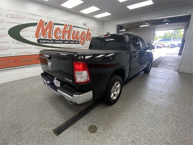 2020 RAM 1500 Big Horn Crew Cab 4x4 5'7' Box