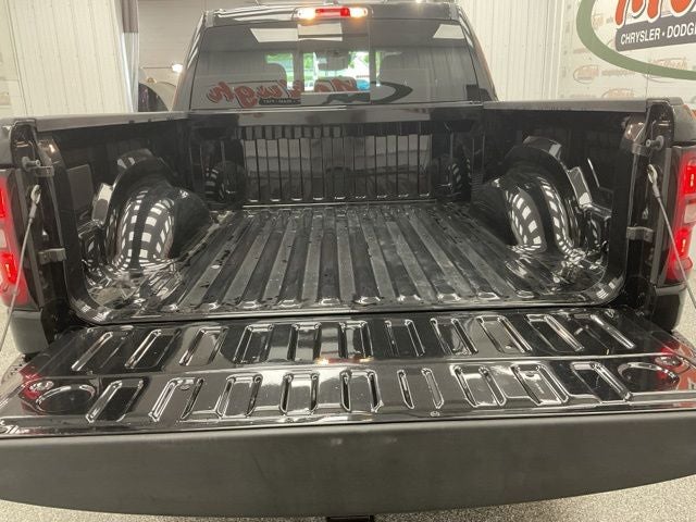 2026 RAM 1500 Big Horn Crew Cab 4x4 5'7' Box
