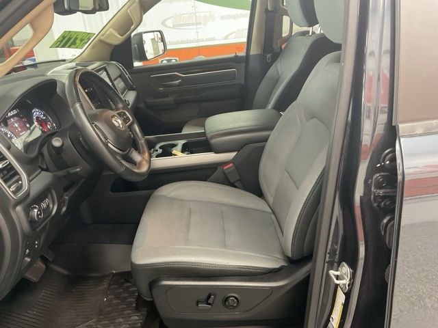 2019 RAM 1500 Big Horn/Lone Star Crew Cab 4x4 5'7' Box