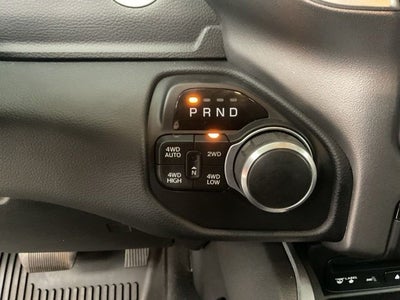 2019 RAM 1500 Big Horn/Lone Star Crew Cab 4x4 5'7' Box