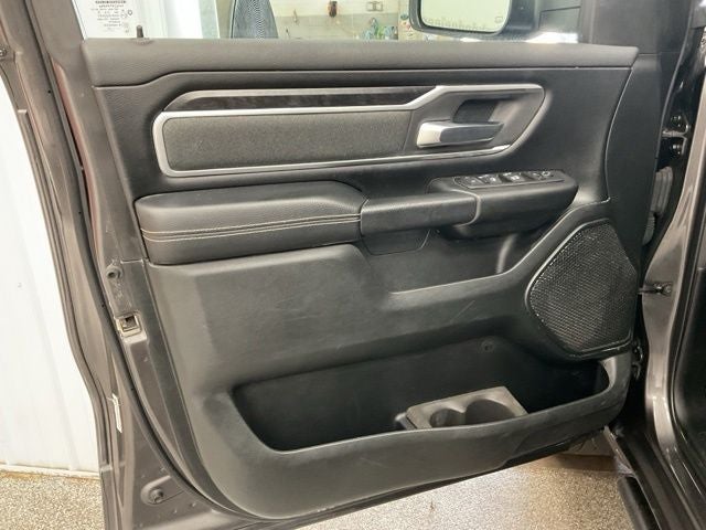 2021 RAM 1500 Big Horn Crew Cab 4x4 5'7' Box