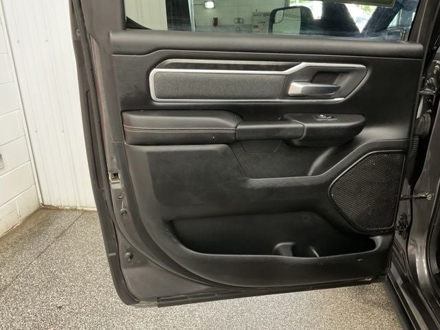 2021 RAM 1500 Big Horn Crew Cab 4x4 5'7' Box