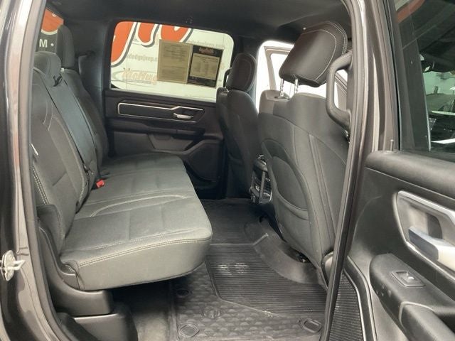 2021 RAM 1500 Big Horn Crew Cab 4x4 5'7' Box