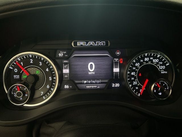 2021 RAM 1500 Big Horn Crew Cab 4x4 5'7' Box