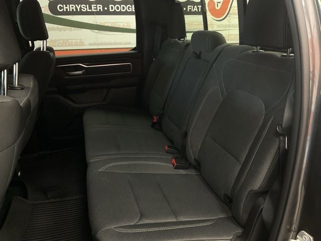 2021 RAM 1500 Big Horn Crew Cab 4x4 5'7' Box