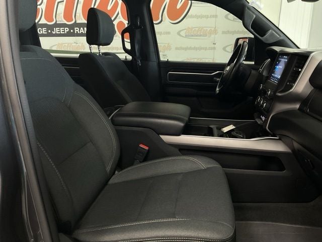 2021 RAM 1500 Big Horn Crew Cab 4x4 5'7' Box