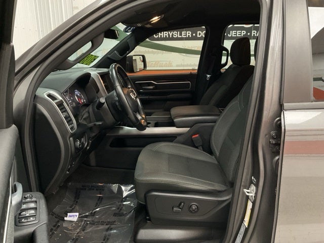 2021 RAM 1500 Big Horn Crew Cab 4x4 5'7' Box