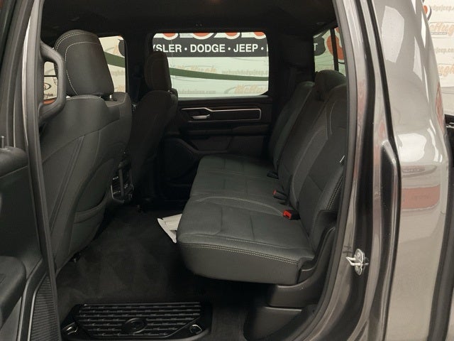 2021 RAM 1500 Big Horn Crew Cab 4x4 5'7' Box