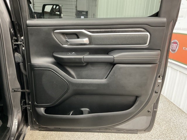 2021 RAM 1500 Big Horn Crew Cab 4x4 5'7' Box