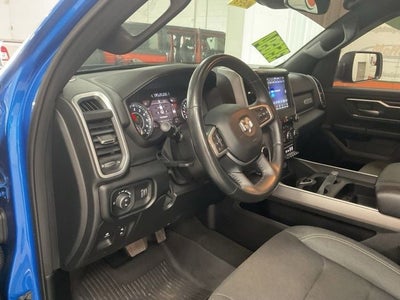 2021 RAM 1500 Big Horn Crew Cab 4x4 5'7' Box
