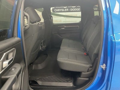 2021 RAM 1500 Big Horn Crew Cab 4x4 5'7' Box