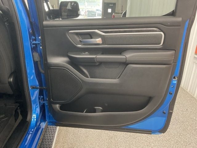 2021 RAM 1500 Big Horn Crew Cab 4x4 5'7' Box