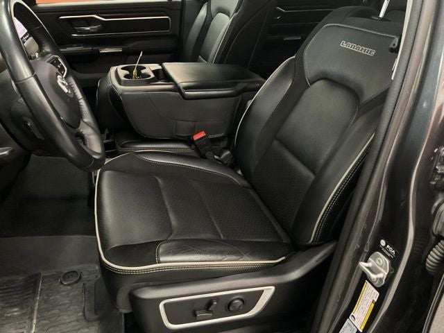 2022 RAM 1500 Laramie Crew Cab 4x4 5'7' Box