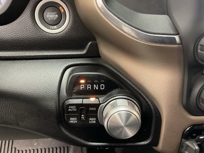 2022 RAM 1500 Laramie Crew Cab 4x4 5'7' Box