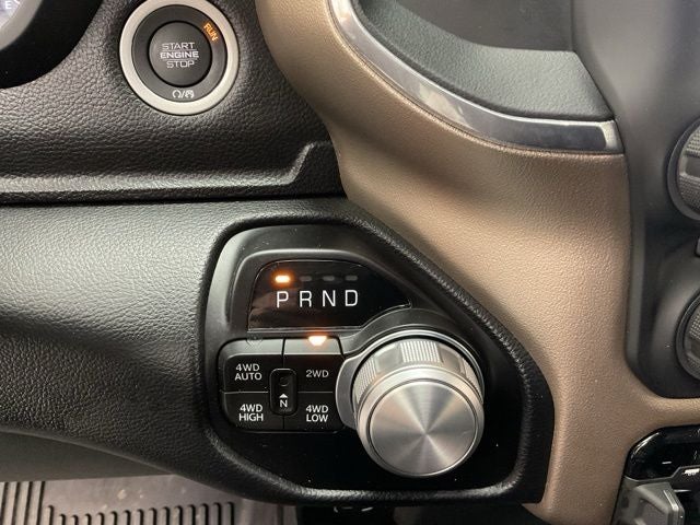 2022 RAM 1500 Laramie Crew Cab 4x4 5'7' Box