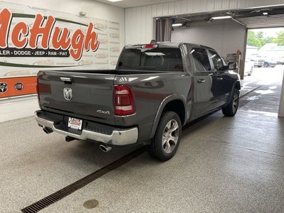 2022 RAM 1500 Laramie Crew Cab 4x4 5'7' Box