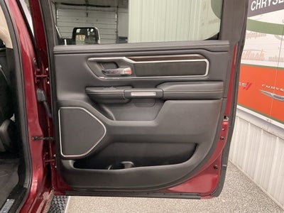 2022 RAM 1500 Laramie Crew Cab 4x4 5'7' Box