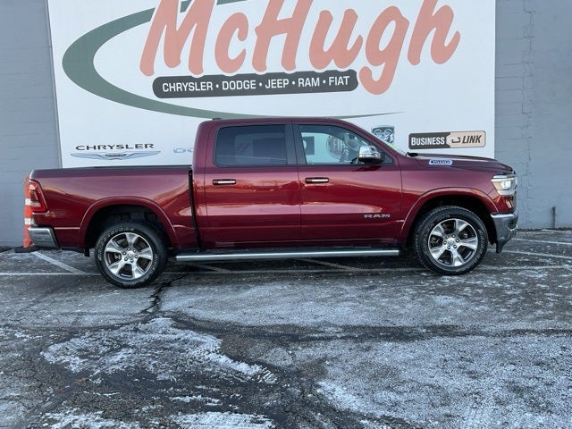 2022 RAM 1500 Laramie Crew Cab 4x4 5'7' Box