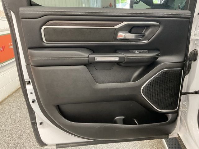 2025 RAM 1500 Laramie Crew Cab 4x4 5'7' Box