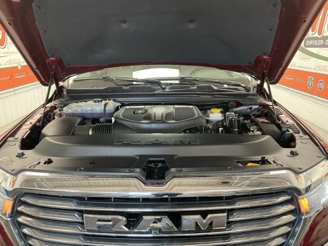 2025 RAM 1500 Laramie Crew Cab 4x4 5'7' Box