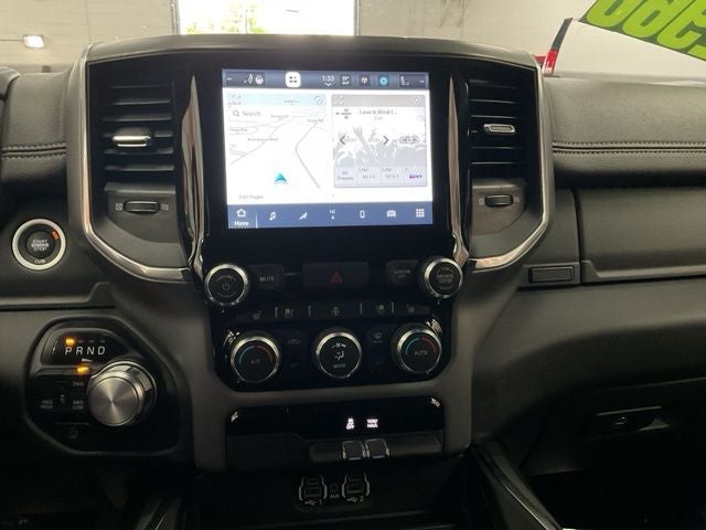 2024 RAM 1500 Laramie Crew Cab 4x4 5'7' Box