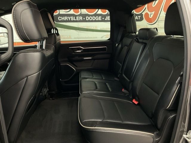 2024 RAM 1500 Laramie Crew Cab 4x4 5'7' Box