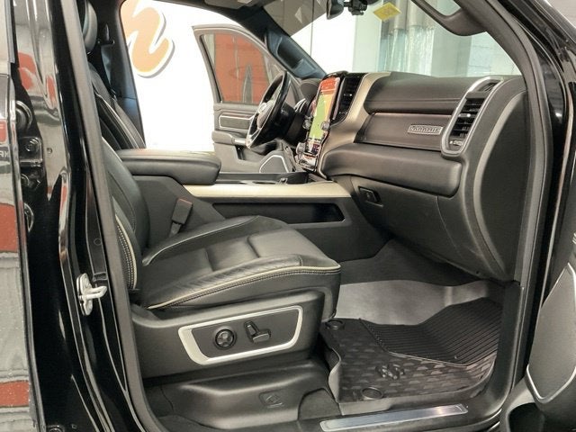 2019 RAM 1500 Laramie Crew Cab 4x4 5'7' Box