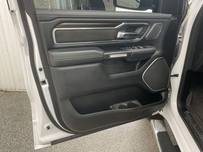 2022 RAM 1500 Laramie Crew Cab 4x4 5'7' Box