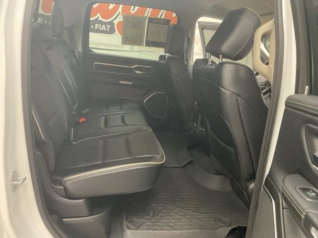 2022 RAM 1500 Laramie Crew Cab 4x4 5'7' Box