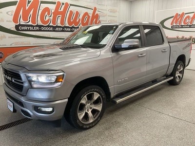 2023 RAM 1500 Laramie Crew Cab 4x4 5'7' Box
