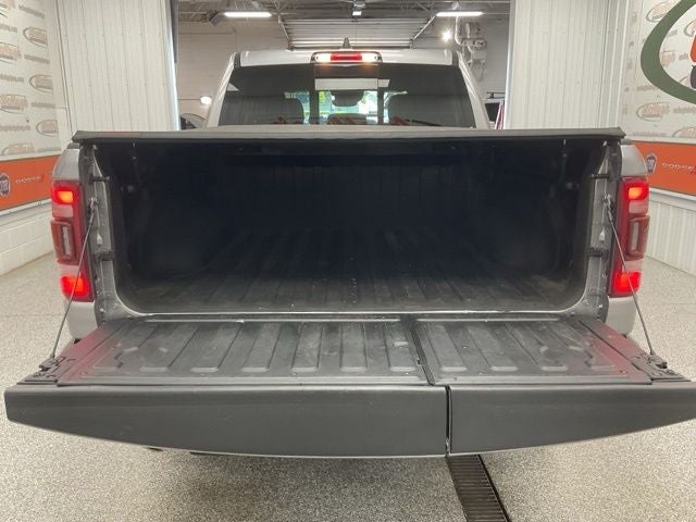 2023 RAM 1500 Laramie Crew Cab 4x4 5'7' Box