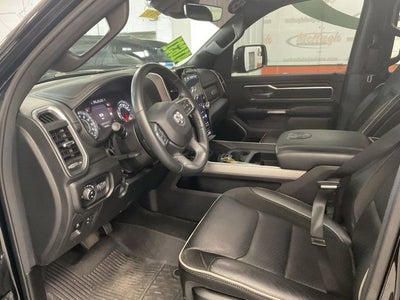 2023 RAM 1500 Laramie Crew Cab 4x4 5'7' Box
