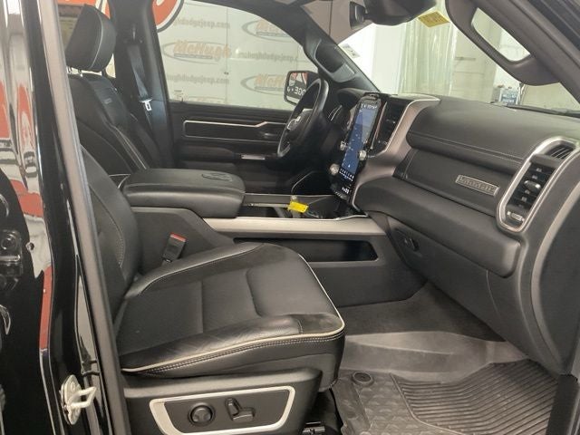 2023 RAM 1500 Laramie Crew Cab 4x4 5'7' Box