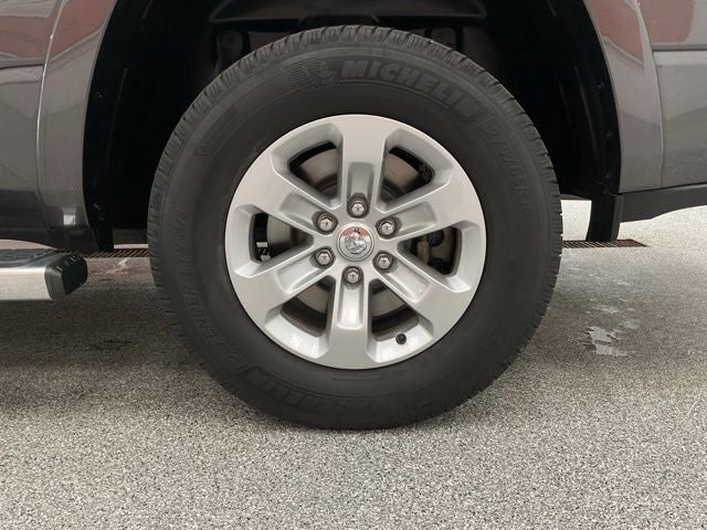2021 RAM 1500 Laramie Crew Cab 4x4 5'7' Box