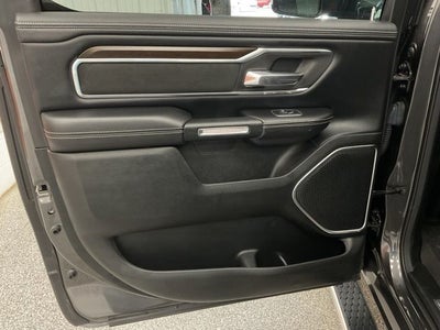2021 RAM 1500 Laramie Crew Cab 4x4 5'7' Box