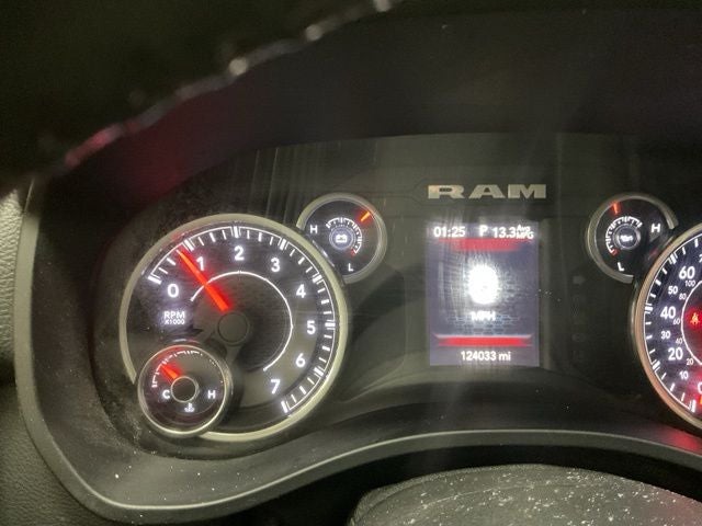 2019 RAM 1500 Big Horn/Lone Star Crew Cab 4x4 6'4' Box