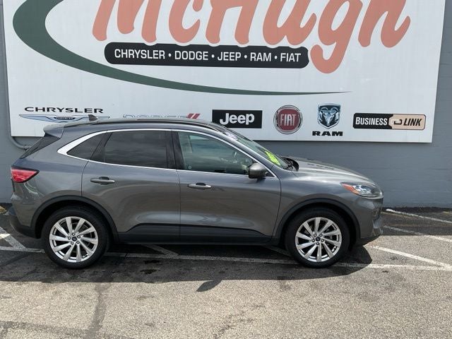 2022 Ford Escape Titanium