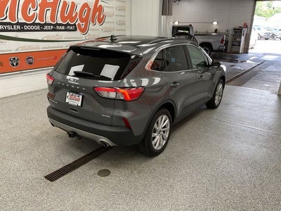 2022 Ford Escape Titanium