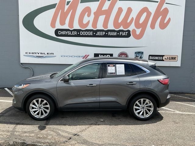 2022 Ford Escape Titanium