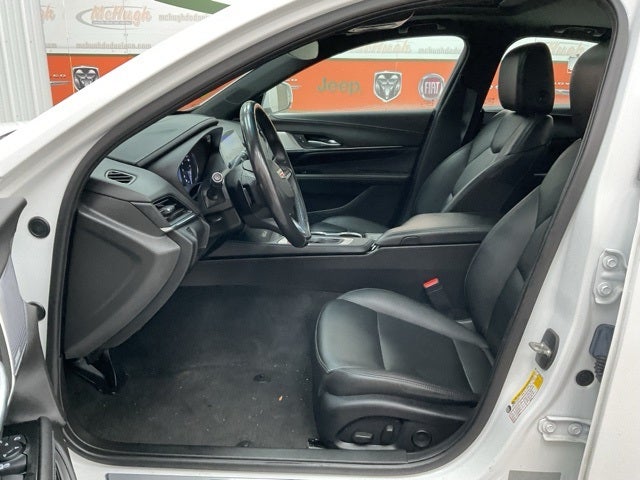 2021 Cadillac CT4 Luxury