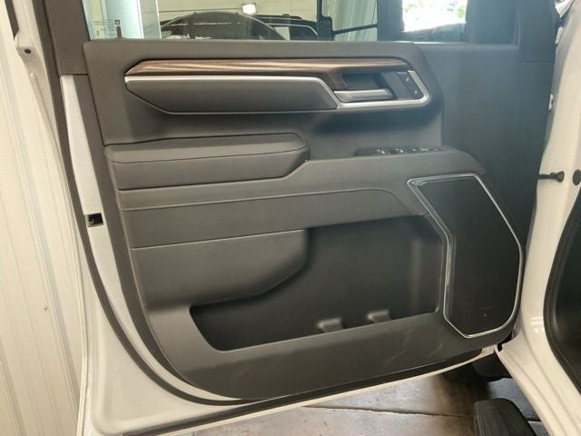 2025 Chevrolet Silverado 2500HD 4WD Crew Cab Long Bed LT