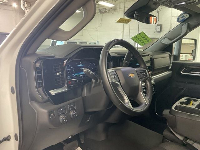 2025 Chevrolet Silverado 2500HD 4WD Crew Cab Long Bed LT