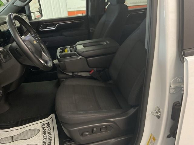 2025 Chevrolet Silverado 2500HD 4WD Crew Cab Long Bed LT