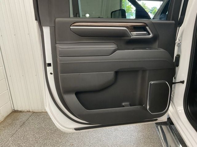2025 Chevrolet Silverado 2500HD 4WD Crew Cab Long Bed LT
