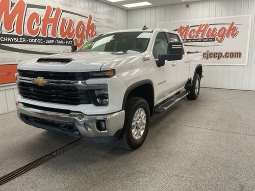 2024 Chevrolet Silverado 2500HD 4WD Crew Cab Standard Bed LT