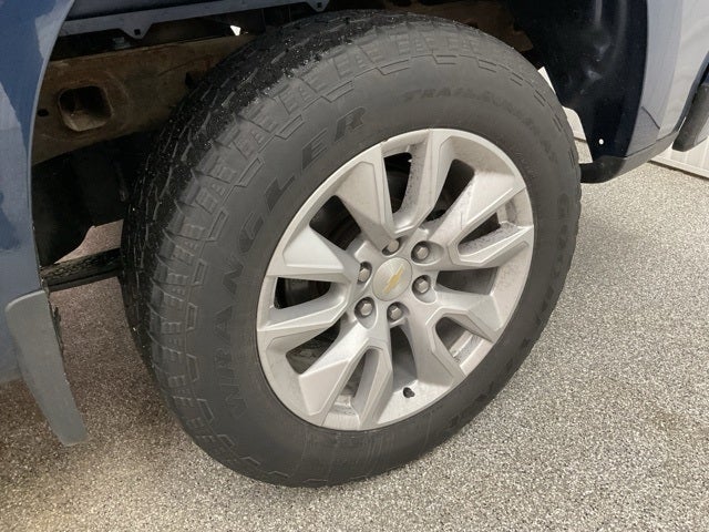 2022 Chevrolet Silverado 1500 LTD 4WD Double Cab Standard Bed Custom