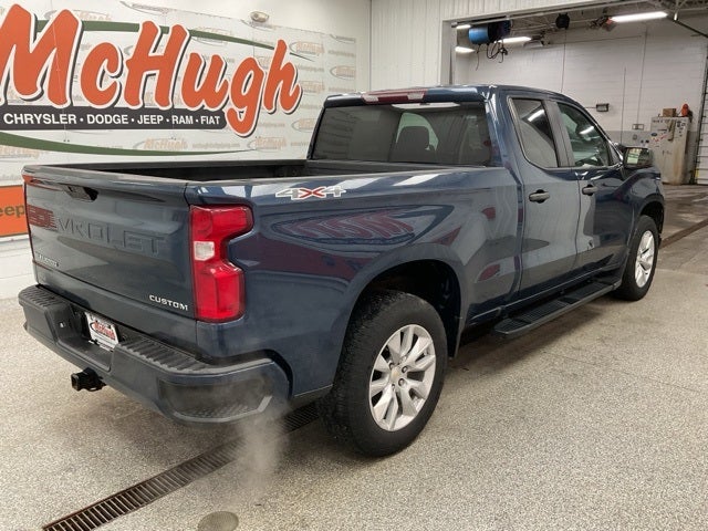 2022 Chevrolet Silverado 1500 LTD 4WD Double Cab Standard Bed Custom